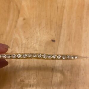 Gold tone & crystal stretch Bracelet. New NIP
